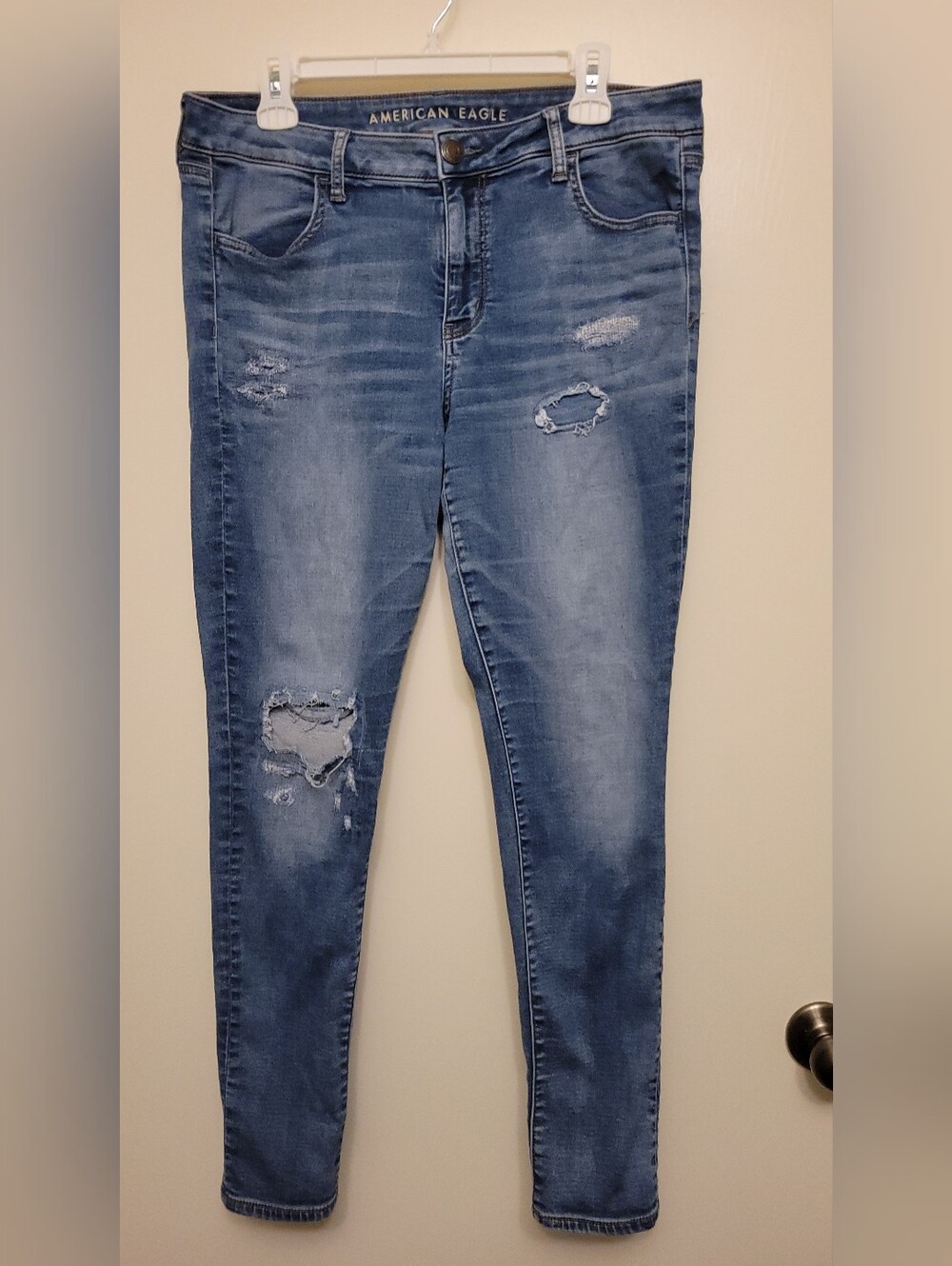 Women’s Distressed Light Blue Skinny Jeans Jegging